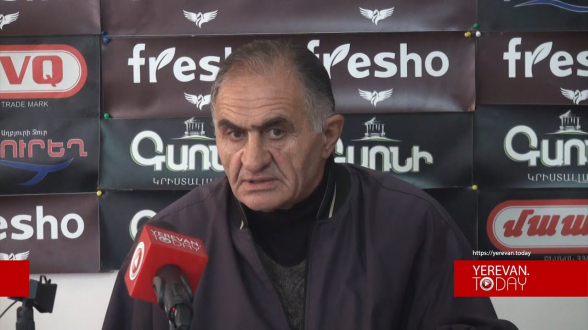 Էս երկրի ղեկավարը մարդ է, որը 25 հազար դրամով սուտ հոդված էր գրում․ ազատամարտիկ (տեսանյութ)